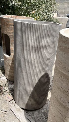 LAVABO PEDESTAL MODELO CILINDRO RANURADO GRIS MÁRMOL SANTO TOMÁS