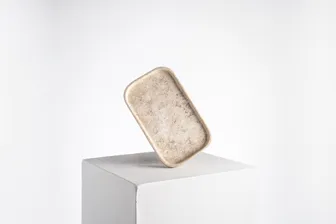 LESS IS MORE FACIAL TRAY