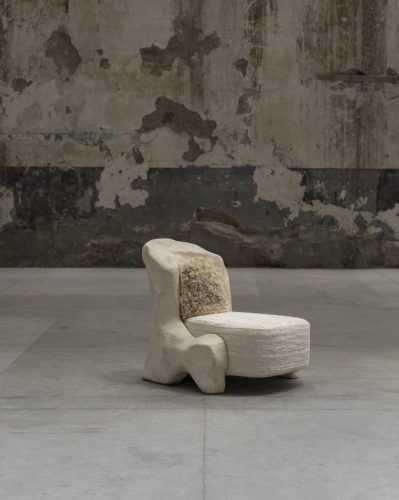 MICTLAN LOUNGE CHAIR