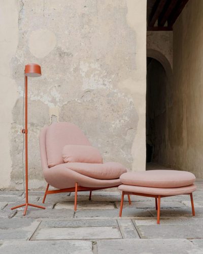 SILLÓN Y TABURETE GRAMA