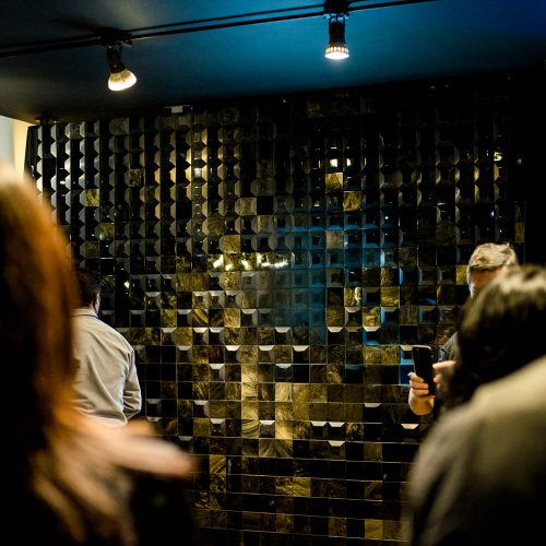 Azulejo de obsidiana con volumen diseno templo mayor